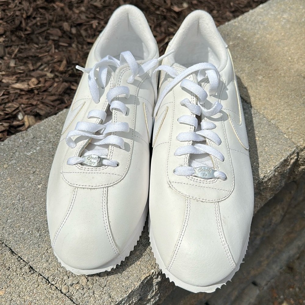 NEW Nike Cortez 72 Classic White Sneakers (no tags, never worn)
